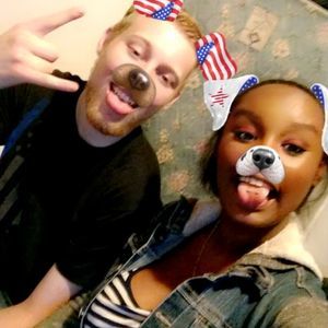 Meet your Posher, Devin